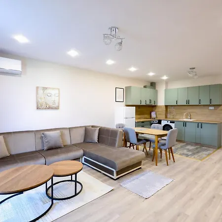 Lejlighed петров 3 Bŭnzarito