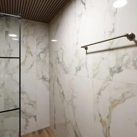 петров 3 * Bŭnzarito